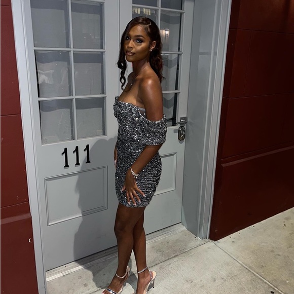 Miss Circle sequin dress - Picture 2 of 4